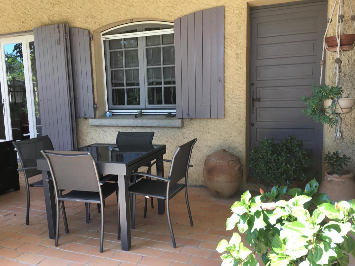 Soleil Lotus Daire Saint-Hilaire-de-Brethmas Dış mekan fotoğraf