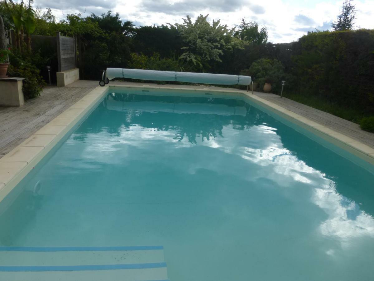 Soleil Lotus Daire Saint-Hilaire-de-Brethmas Dış mekan fotoğraf